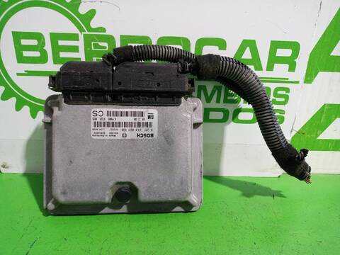 Foto 2ª: Centralita Motor ECU Opel Zafira ELEGANCE 82CV [X20DTL] (1999)