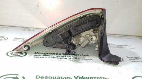 Foto 3ª: Piloto Trasero Derecho Renault Laguna PRIVILEGE III 131CV 96KW [M9R742] (2008)