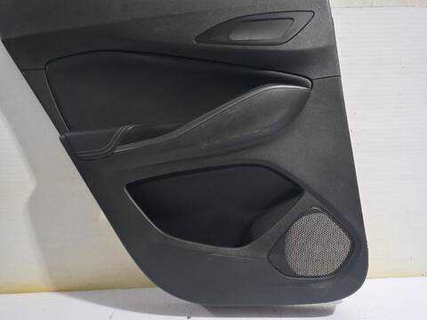 Foto 3ª: Tapizados Cartoneras Opel Grandland DESIGN LINE 131CV (2017)