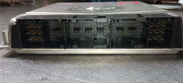 Foto 3ª: Centralita Motor ECU Bmw Serie 3 315 330D (184CV) [306D1]