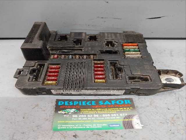 Caja Reles Fusibles Renault Megane 1.5 D