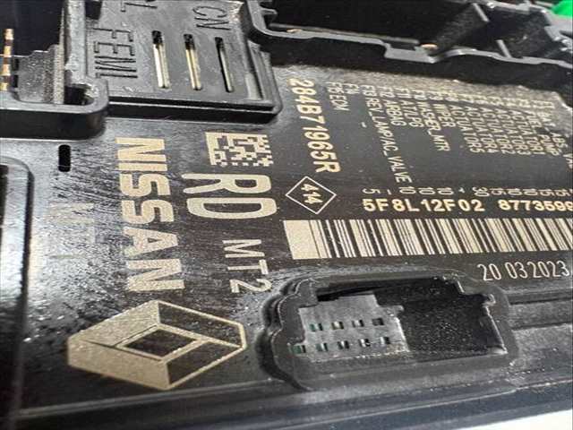 Foto 2ª: Caja Reles Fusibles Dacia Sandero H4DF480 (2023)