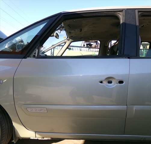 Puerta Delantera Izquierda Renault Espace 2.2 DCI 2002-2015