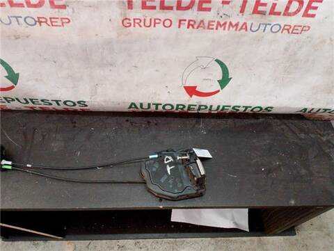 Cierre Centralizado Trasero Derecho Toyota Urban 1.3 ACTIVE [1.3 LTR. 74KW 16V CAT]