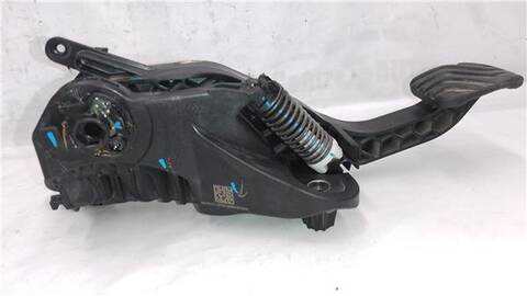 Foto 3ª: Pedal Embrague Dacia Sandero 1.0 STEPWAY COMFORT [1 0 LTR. - 67 KW TCE CAT] 91CV [H4D F4] (2022)