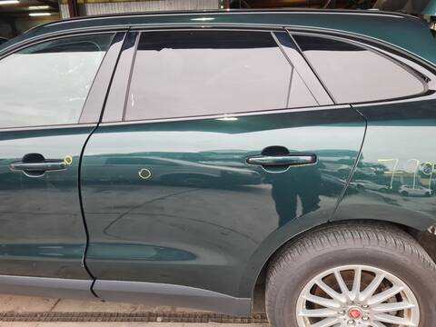 Puerta Trasera Izquierda Jaguar F Pace PRESTIGE AWD 250CV 184KW