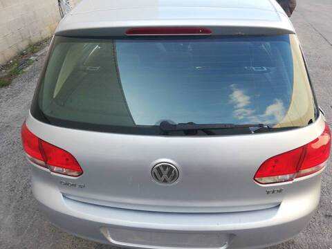 Portón Volkswagen Golf CAYC