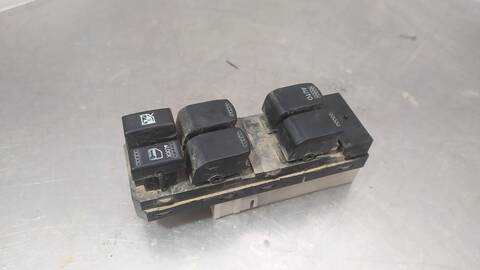 Botonera Elevalunas Suzuki SX4 TAKUMI 135CV 99KW