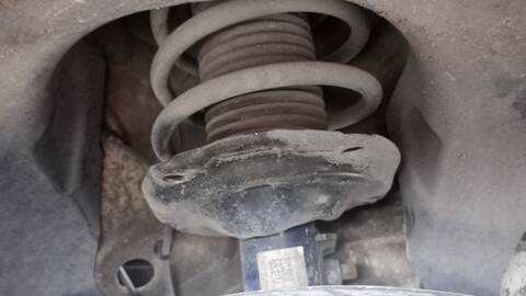 Foto 2ª: Amortiguador Delantero Derecho Skoda Octavia STYLE 110CV 81KW [CXX] (2015)