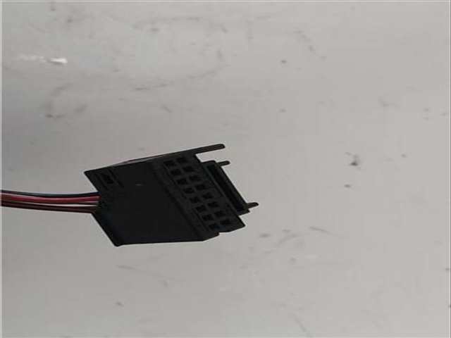 Foto 3ª: Retrovisor Izquierdo Volkswagen Passat 2.0 TDI 16V BERLINA 140CV 103KW [BKP] (2005)