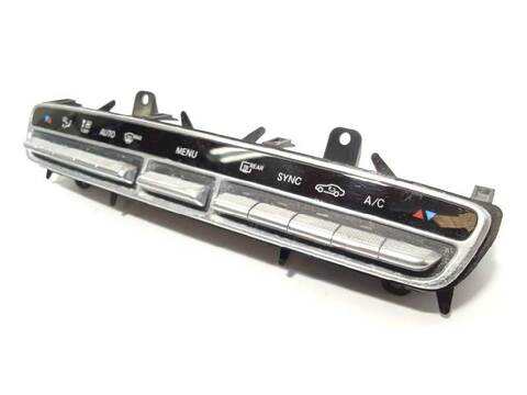 Foto 3ª: Mando Climatizador Mercedes Clase E 180 E 220 D 213.204) 194CV 143KW FAMILIAR [654920] (2017)