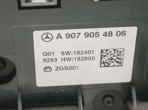 Foto 3ª: Mando Calefacción A. A. Mercedes Sprinter 311/314 CDI FWD L2 910.633) 143CV 105KW FURGON [651958] (2019)