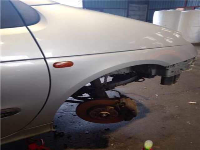 Foto 2ª: Aleta Delantera Derecha Renault Scenic 1.6 16V (JA0B. JA04. JA11) I (JA...)(1999-_) [K4M 700]