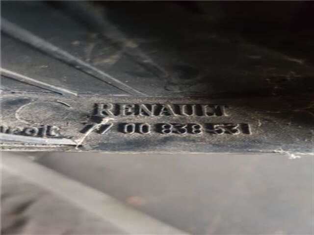Foto 3ª: Piloto Trasero Derecho Renault Megane 1.4 ECO (BA0T) I (BA0/1_) [E7J 624]