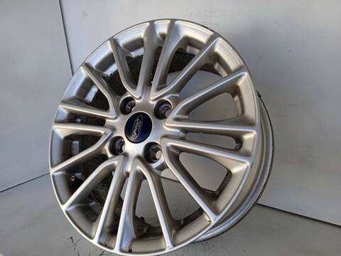 Foto 2ª: LLanta Aleacion Ford Ka ULTIMATE 86CV 63KW [BIKE] (2019)