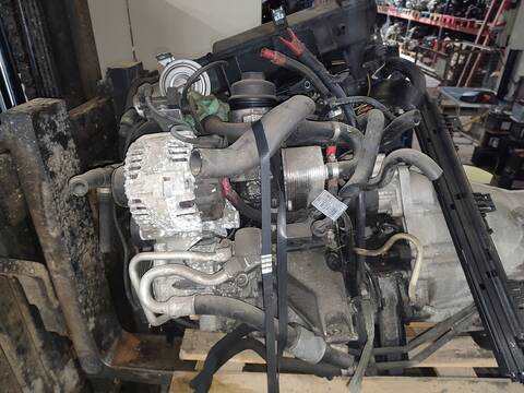 Foto 2ª: Despiece Motor Bmw Serie 3 315 BERLINA (2005)