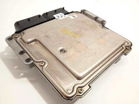 Foto 2ª: Centralita Motor ECU Kia Sorento 2.2 CRDI 200CV 147KW [D4HB] (2017)