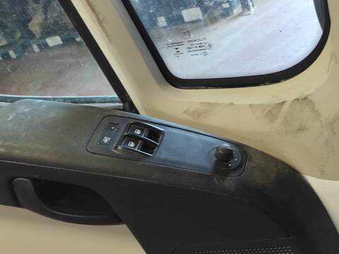 Botonera Elevalunas Peugeot Boxer AH03 FURGON