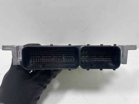 Foto 3ª: Centralita Motor ECU Mercedes Clase E 180 651924 FAMILIAR (2017)