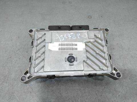 Foto 3ª: Centralita Motor ECU DR 4.0 EV 116CV [SQRE4G15C] (2023)