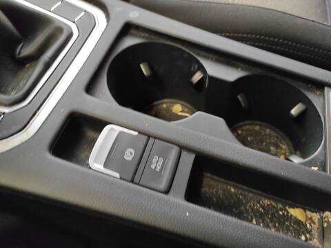 Freno de Mano Volkswagen Passat CZE BERLINA