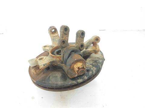 Foto 3ª: Mangueta Delantera Izquierda Nissan Terrano 2.7 TD 101CV 125CV [TD27T] (1993)