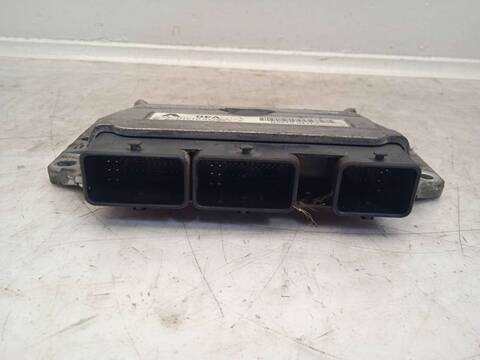 Centralita Motor ECU Renault Megane 1.6 16V CAT BERLINA 101CV 74KW III BERLINA 5 P