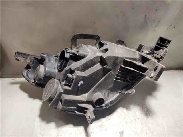 Foto 3ª: Faro Izquierdo Peugeot Partner 1.6 L1 [1.6 LTR. - 66 KW]