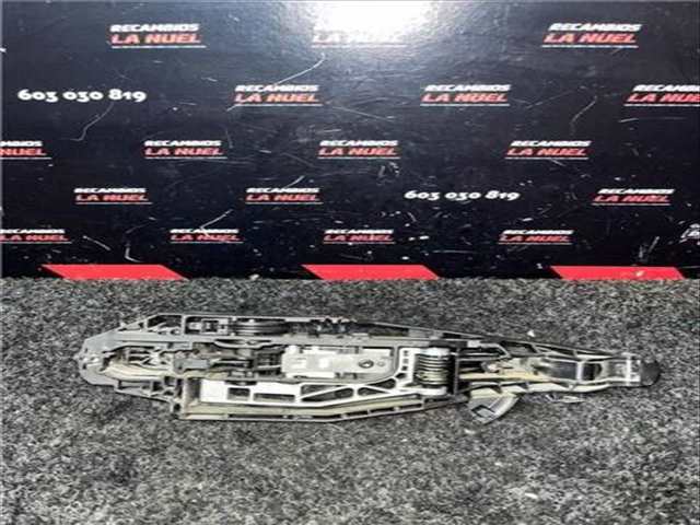 Foto 2ª: Maneta Exterior Delantera Izquierda Citroen Berlingo BERLINGO M BLUE-HDI FAP 102CV 75KW FURGON [YH01]