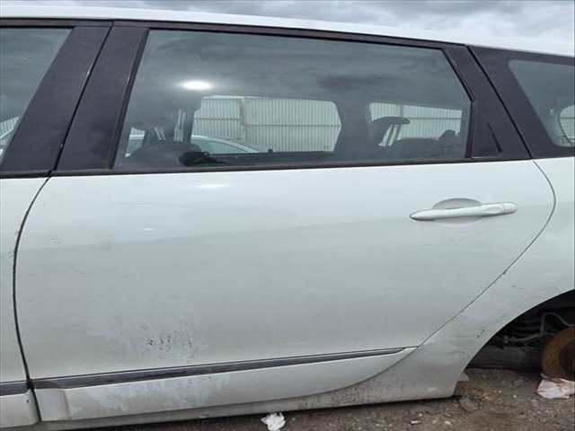 Puerta Trasera Izquierda Renault Scenic PRIVILEGE 131CV 96KW
