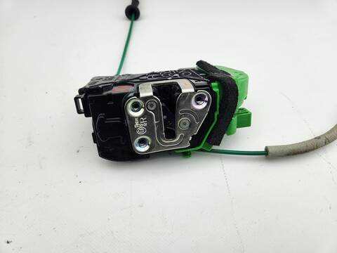 Foto 3ª: Cerradura Puerta Delantera Derecha Hyundai i40 STYLE 141CV 104KW [D4FD] (2015)