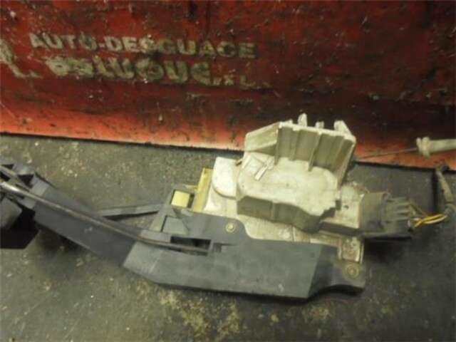 Cerradura Puerta Delantera Derecha Ford Focus 1.8 TURBO DI - TDDI