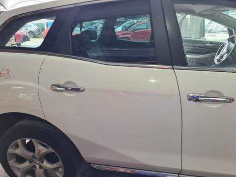 Puerta Trasera Derecha Mazda CX7 ER) LUXURY