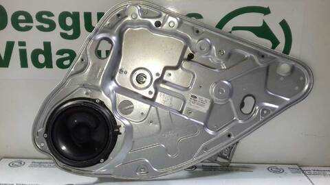 Elevalunas Manual Trasero Derecho Ford Kuga 2.0 TDCI CAT 136CV 100KW
