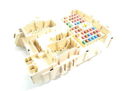 Foto 3ª: Caja Reles Fusibles Kia Niro 1.6 GDI HYBRID 141CV 104KW [G4LE] (2021)