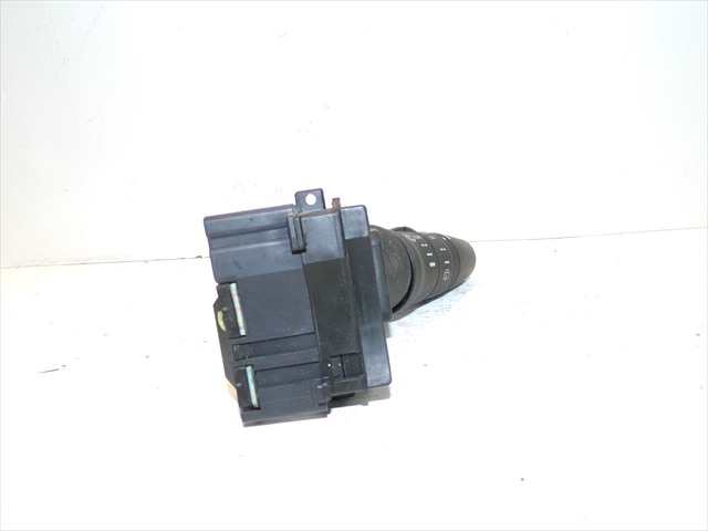 Foto 3ª: Mando Multifuncion Nissan X-Trail 2.2 DCI 2001-2014 [YD22] (2007)