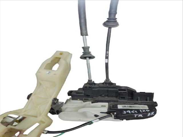 Foto 3ª: Cerradura Puerta Trasera Derecha Hyundai Santa Fe 2.2 CRDI (2005)