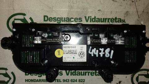 Foto 2ª: Mando Climatizador Volkswagen Golf ADVANCE BLUEMOTION 105CV 77KW [CLHA] (2014)