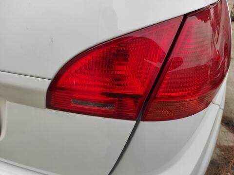 Piloto Portón Derecho Kia Venga G4FA