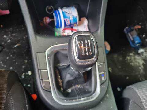 Palanca de Cambio Hyundai i30 KLASS 95CV 70KW