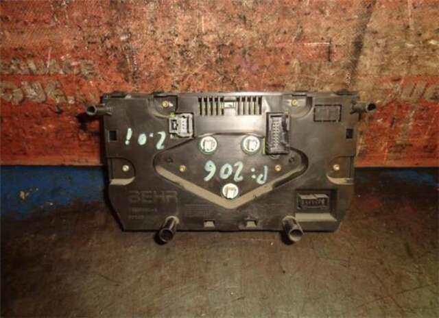 Foto 2ª: Mando Climatizador Peugeot 206 1.6 CC [1.6 LTR. - 80 KW 16V CAT (NFU - TU5JP4)] [NFU (TU5JP4)]