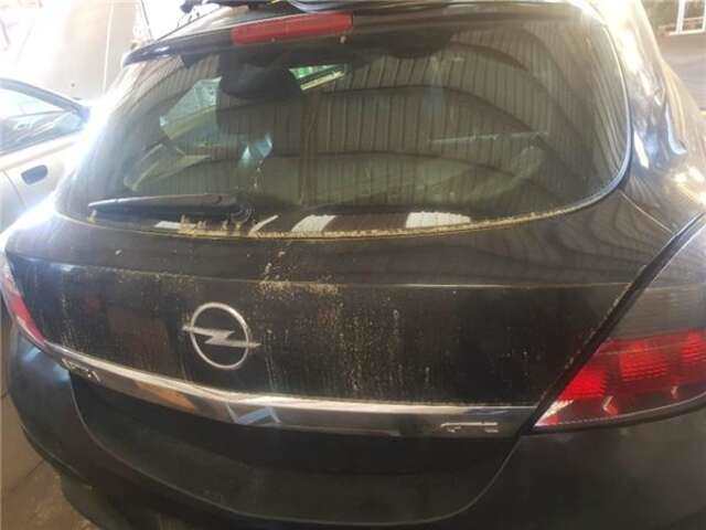 Portón Opel Astra 1.3 CDTI