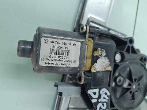 Foto 4ª: Elevalunas Eléctrico Delantero Izquierdo Peugeot 208 68CV [HM01] (2017)