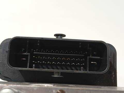 Foto 4ª: Abs Renault Clio 1.6 E-TECH 145 B7MU) 94CV 69KW [H4M632] (2024)
