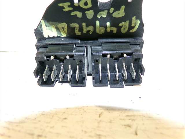 Foto 3ª: Botonera Elevalunas Citroen Xantia 1.9 TD 1993-2001 [DHW] (1997)