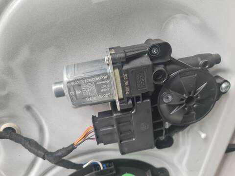 Elevalunas Manual Trasero Izquierdo Seat Leon STYLE 115CV 85KW