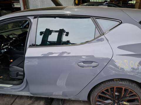 Puerta Trasera Izquierda Cupra Leon BASIS E-HYBRID 204CV