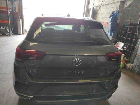 Portón Volkswagen T-Roc DLAA