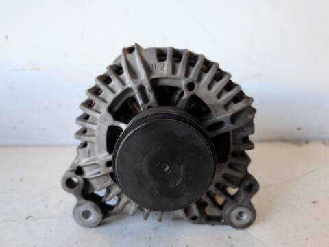 Alternador Volkswagen Touran ADVANCE 2.0 TDI 140CV