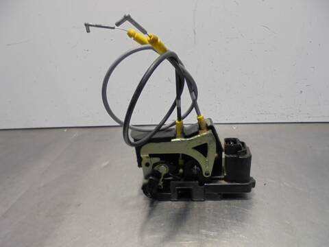 Foto 3ª: Cerradura Puerta Trasera Derecha Ssangyong Actyon 2.0 TD CAT 141CV 104KW [D20DT] (2007)